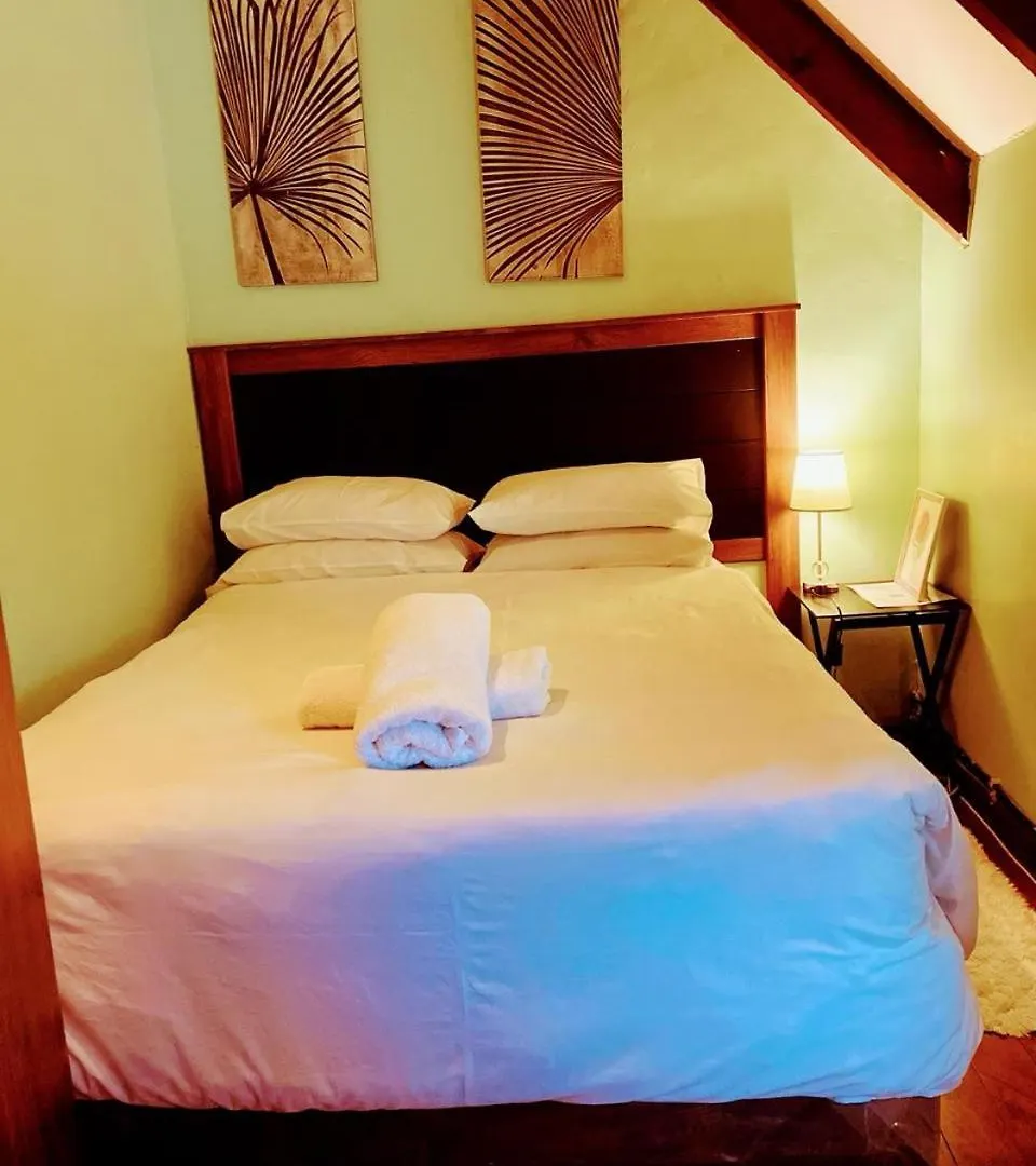 Zagorski'S Bed And Breakfast ブロウベルフストランド