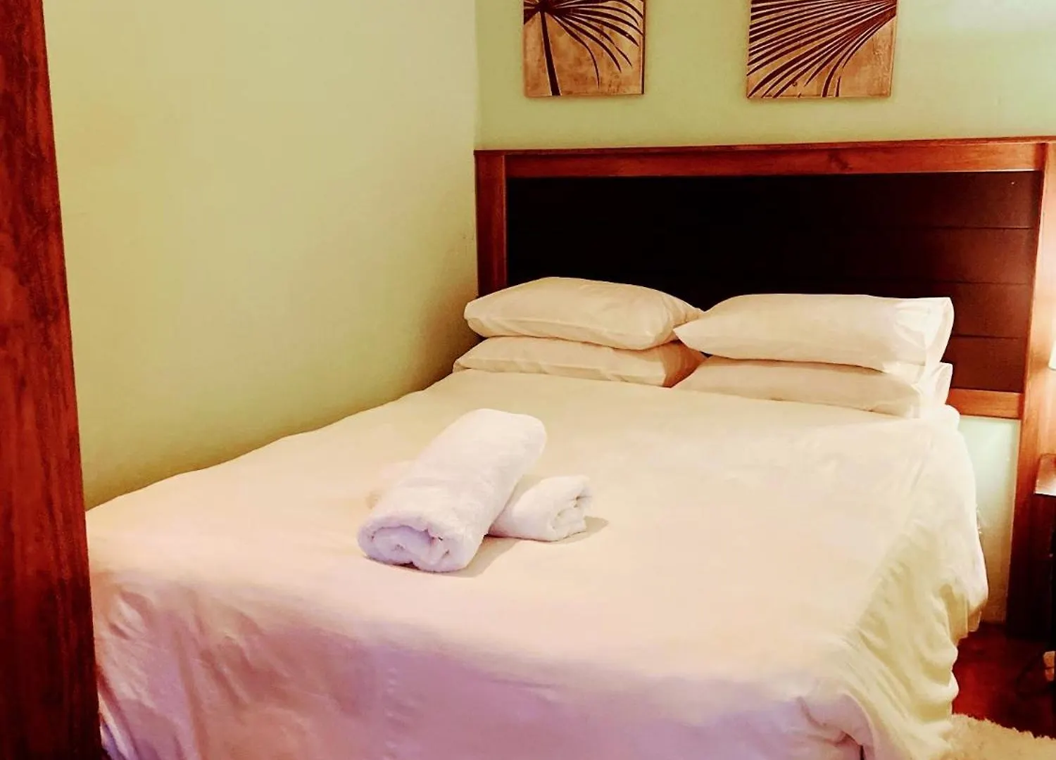 Zagorski'S Bed And Breakfast ブロウベルフストランド 0*,