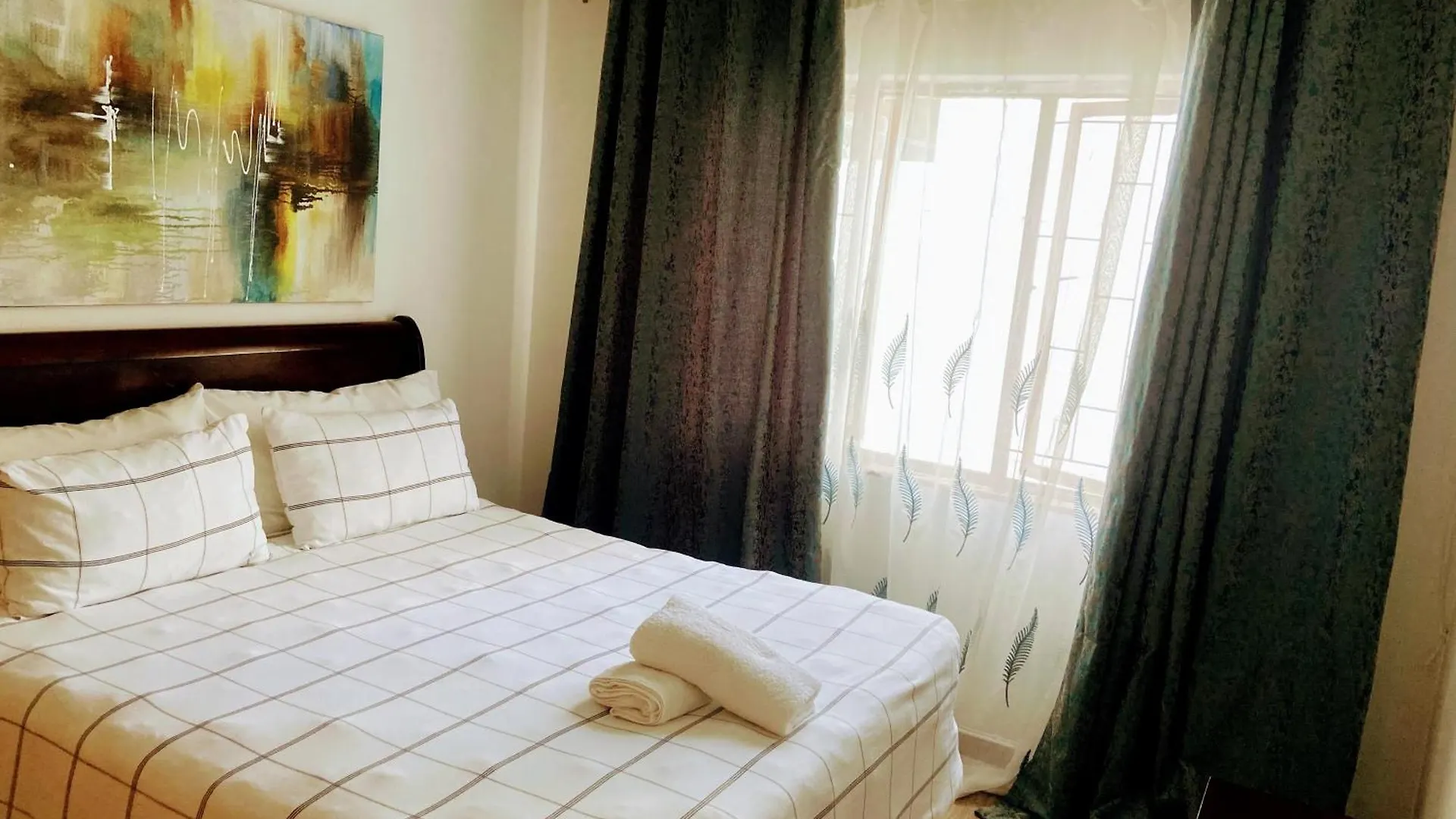 Zagorski'S Bed And Breakfast Bloubergstrand South Africa